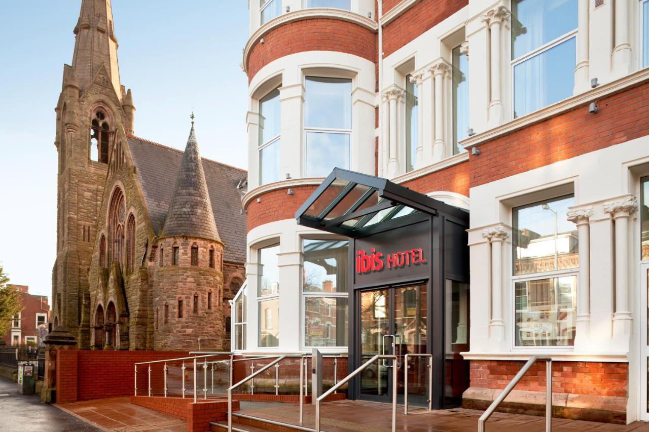 Ibis Belfast Queens Quarter Hotell Exteriör bild